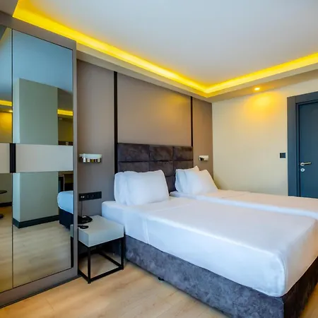 Frt Airport Hotel