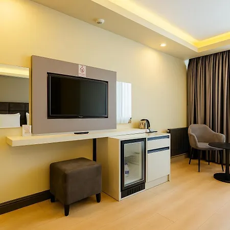 Frt Airport 4* Arnavutkoy