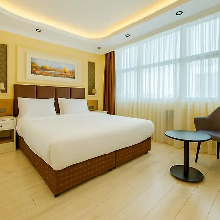 Frt Airport 酒店 4*